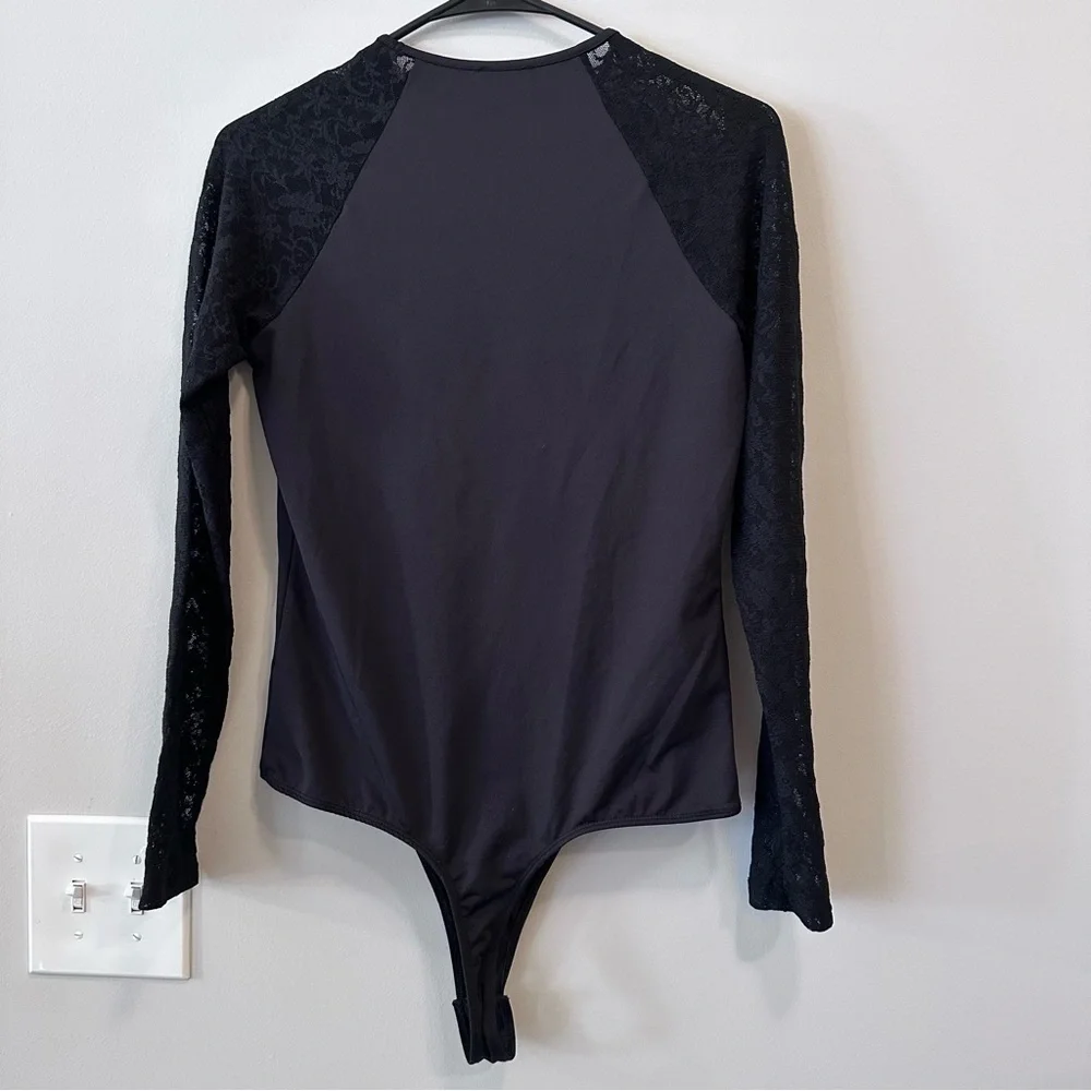 Venus lace bodysuit